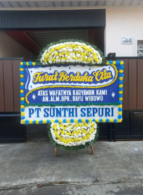 Papan Bunga Duka di Pujut